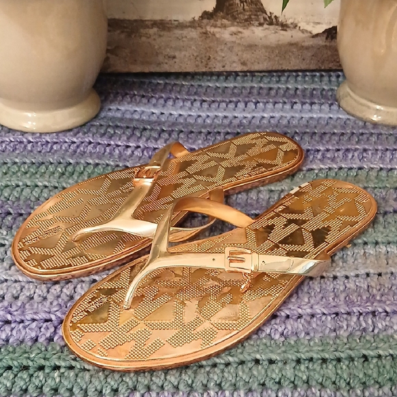Michael Kors Metallic Gold Sandals - Picture 1 of 5